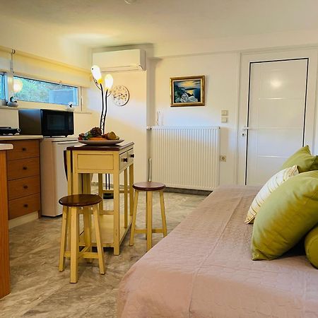 Erotospilia Porto Rafti Near The Athens Airport 아파트 외부 사진